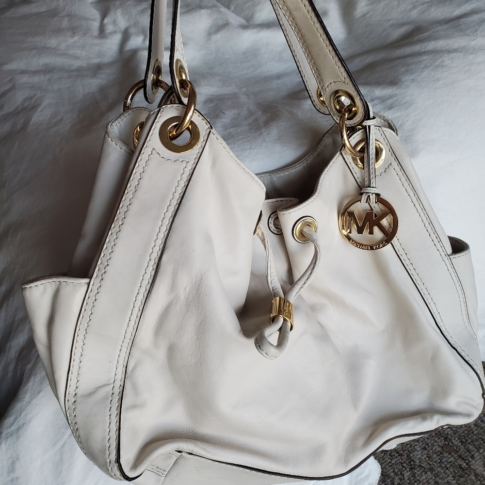 Michael kors hobo